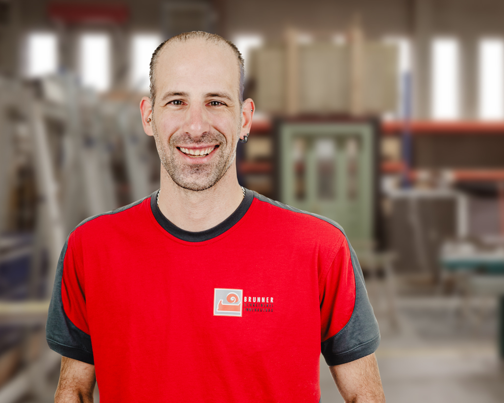 Beat Leupi, Schreiner-Monteur bei der R. Brunner AG, Schreinerei Innenausbau Zürich