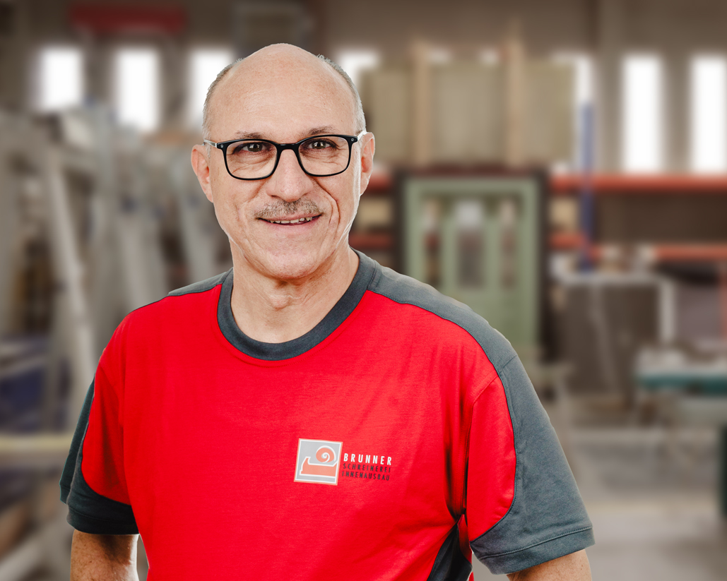 Beat Stocker, Montageleiter bei der R. Brunner AG, Schreinerei Innenausbau Zürich