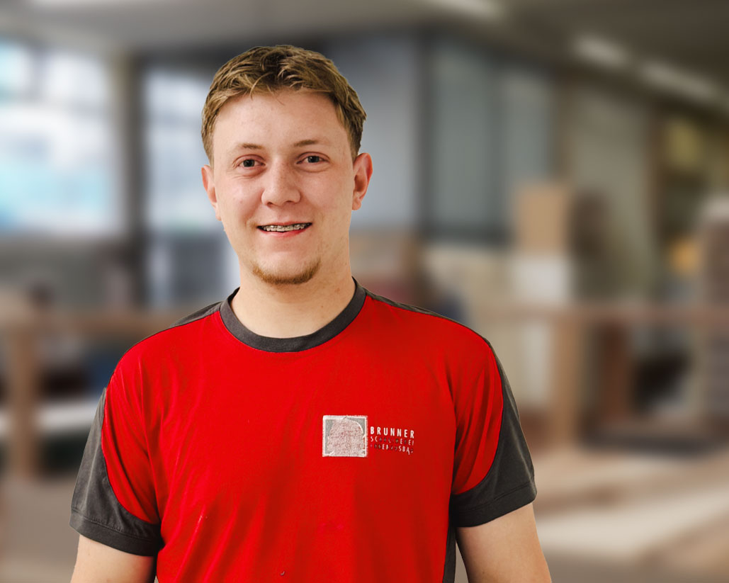 Gregory Bill, Lernender Schreiner EFZ bei der R. Brunner AG, Schreinerei Innenausbau Zürich