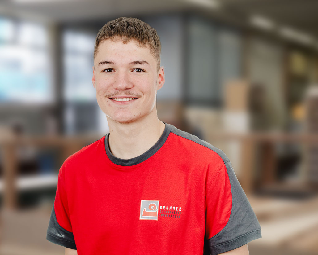 Livio Winkler, Schreiner bei der R. Brunner AG, Schreinerei Innenausbau Zürich