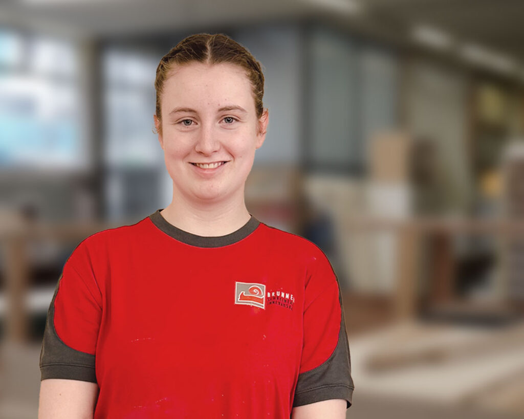 Vanessa Rüegg, Lernende Schreinerin EFZ