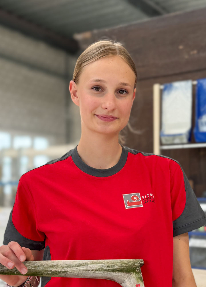 Kim Mafli, Lernende Schreinerin EFZ bei der Schreinerei R. Brunner AG, Dällikon und Zürich